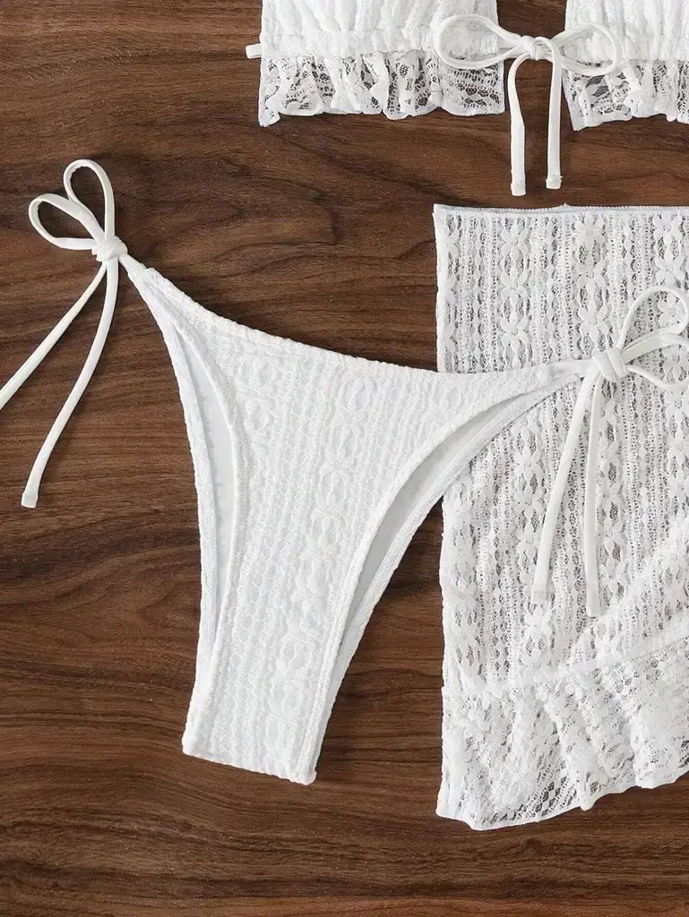 Biquíni Branco Com Saia