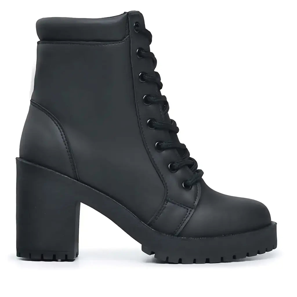 Bota-Tratorada-Feminina-Preta