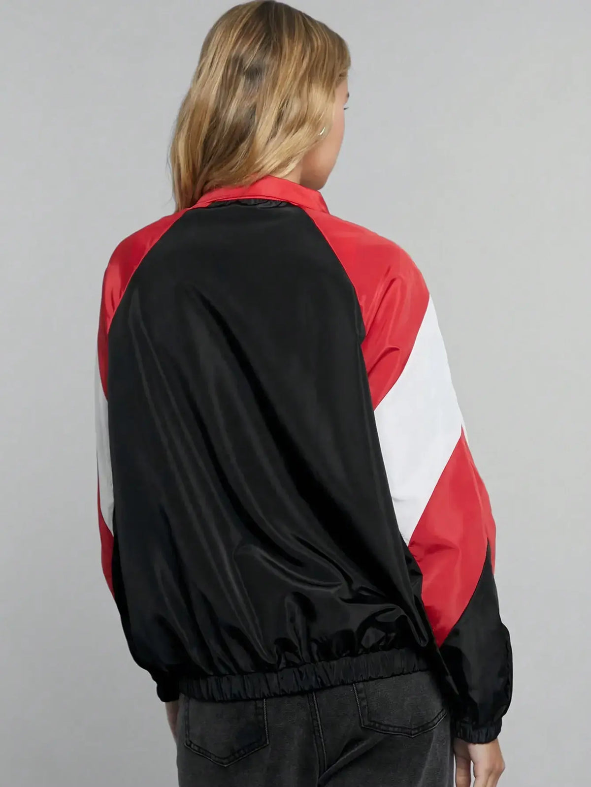 Corta-Vento-Feminino-001