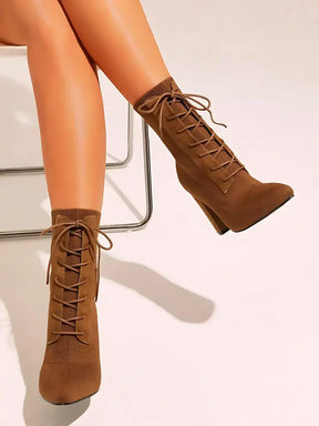 Bota-Ankle-Boot-Marrom-Cano-Medio-Feminina-039