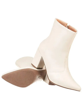 Bota-Branca-Feminina-048