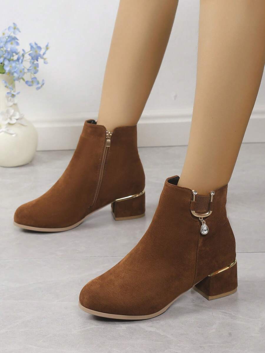 Bota-Marrom-Feminino-041